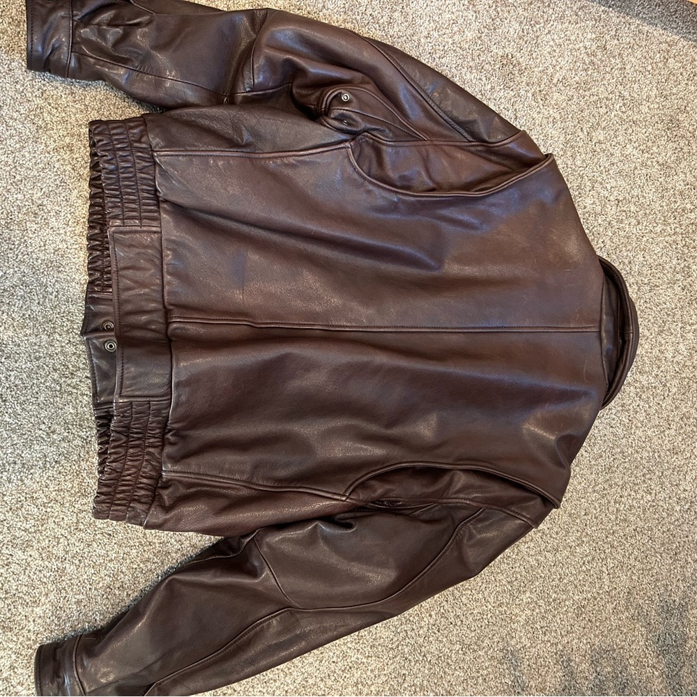 Vintage Banana Republic Leather Bomber jacket. 42. Stunning. 90’s. EUC. Heavy - Picture 6 of 15